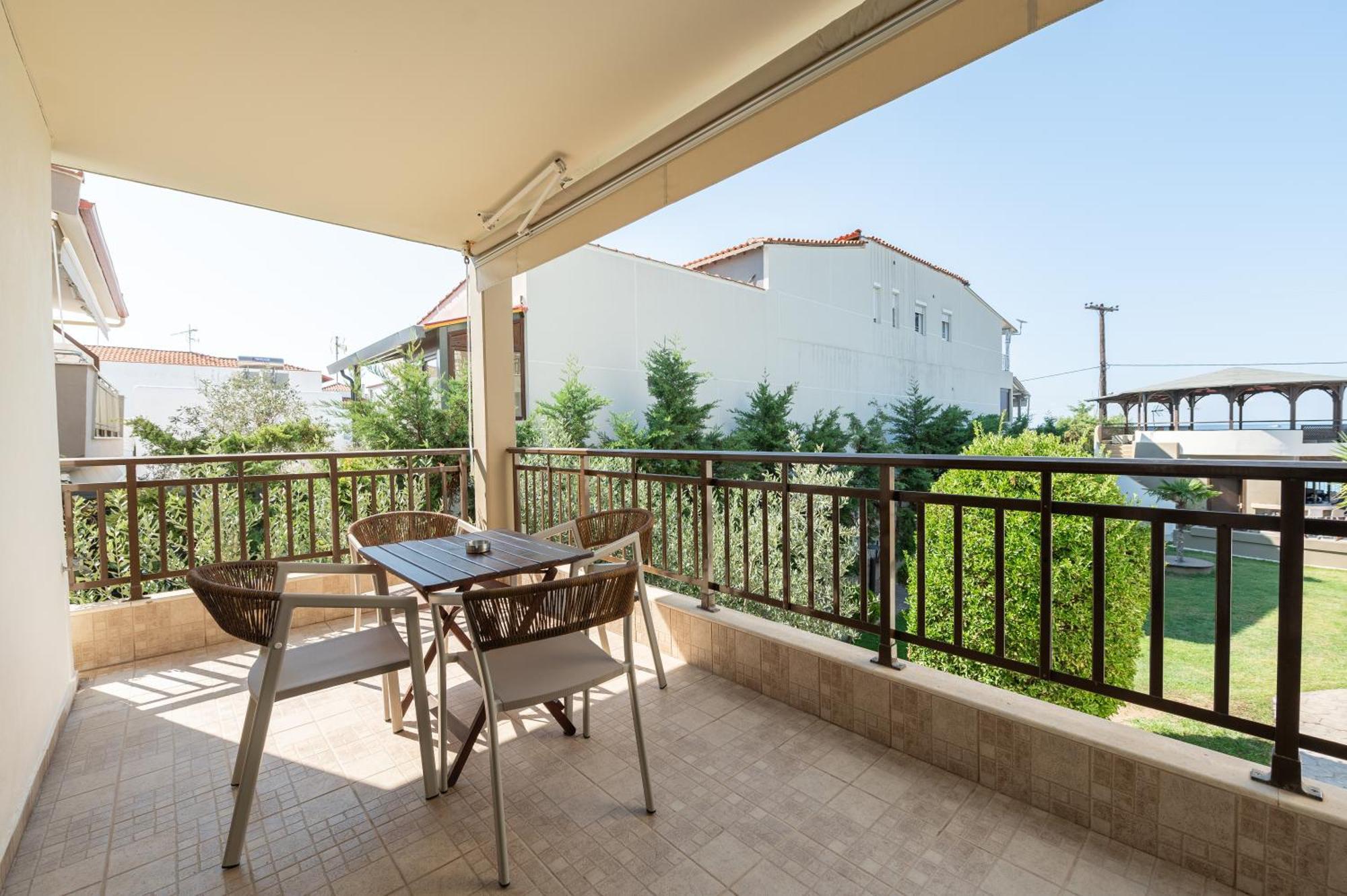 Aparthotel Areti Neos Marmaras